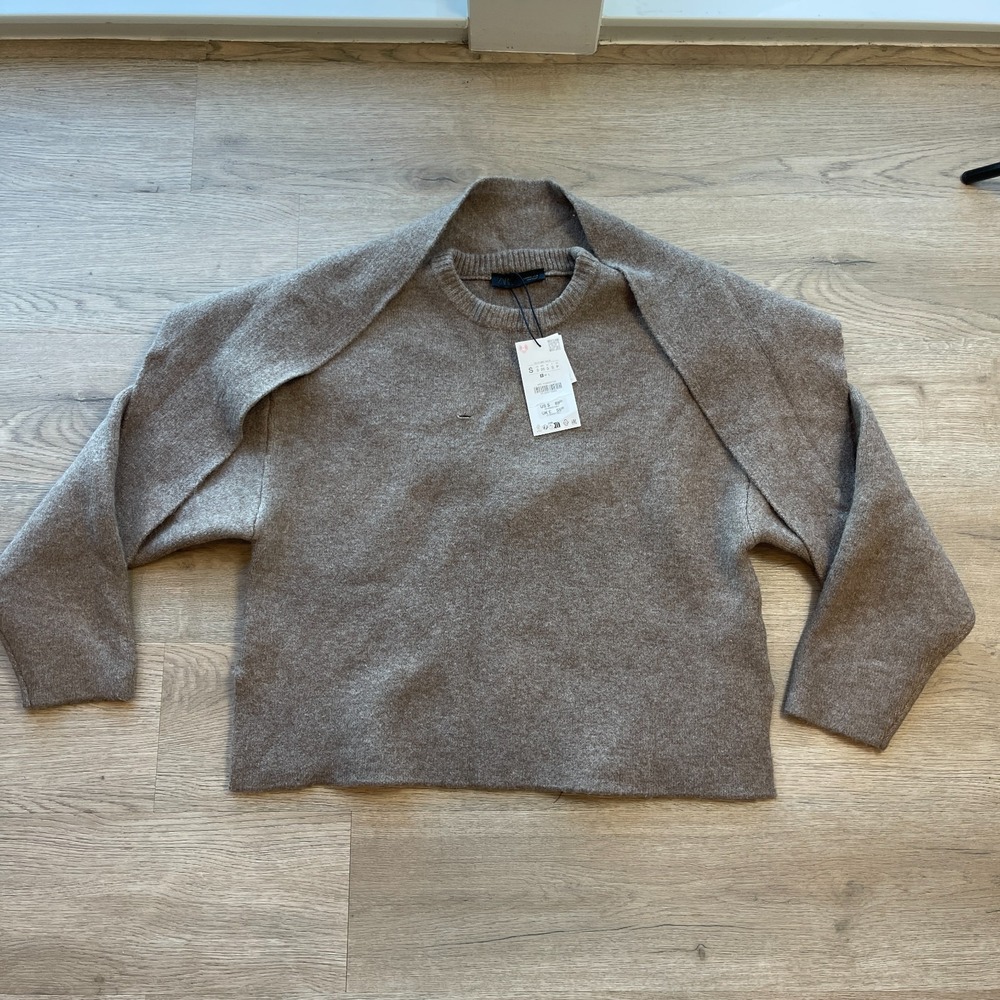Zara Womens Small Beige Knit Scarf Collar Sweater Pullover NWT 2142/237 Defect